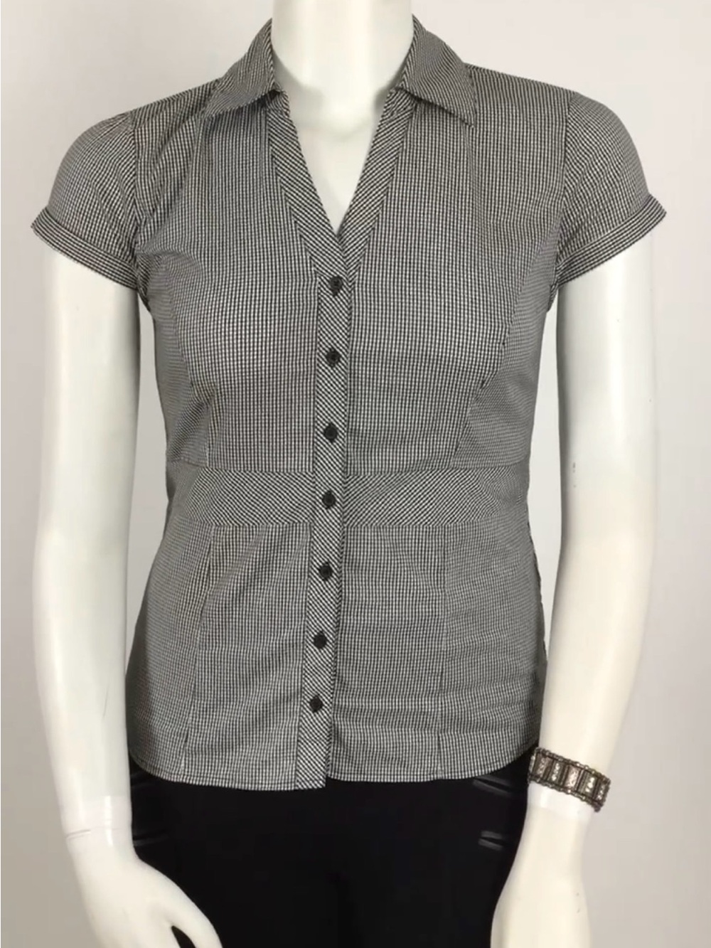 REITMANS Petites Short Sleeve Black|White Mini Plaid Blouse - Picture 3 of 7